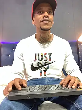 Salomon koude online show from 12.05.25