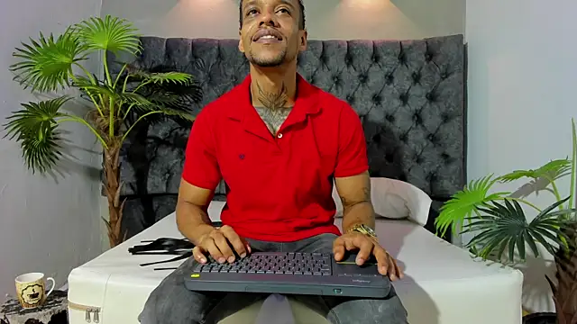 Salomon koude online show from 05.05.26