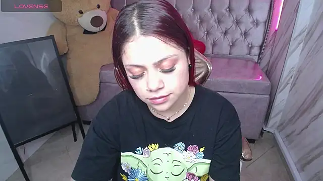 Snapshot of _Ambar72_b chatting on 03.06.25 Ambar72 b online show from 03.06.25