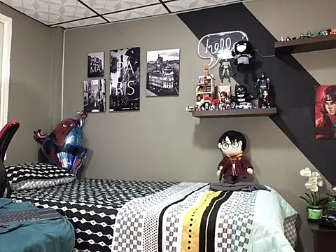 marcel crawford96 online show from 02.23.25