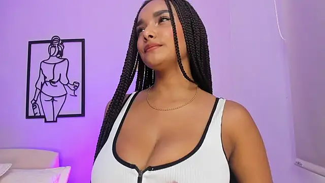 Snapshot of Allison-Bell1 chatting on 12.04.25 Allison-Bell1 online show from 12.04.25