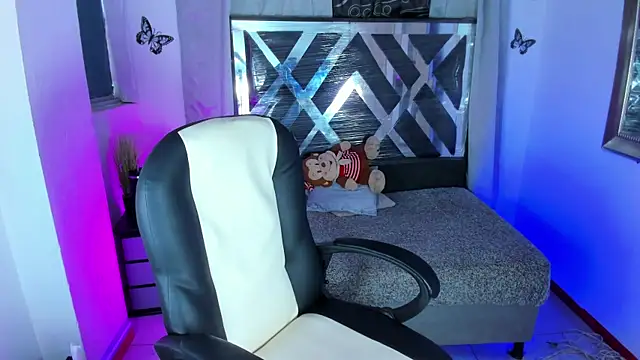 nova sex01 online show from 05.05.26