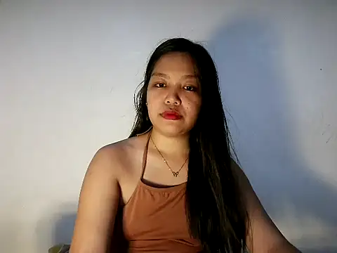 Snapshot of prettythalia chatting on 06.22.26 prettythalia online show from 06.22.26