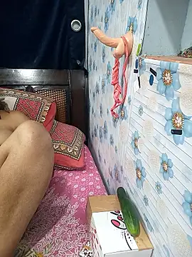 Snapshot of tina8th chatting on 01.14.26 tina8th online show from 01.14.26