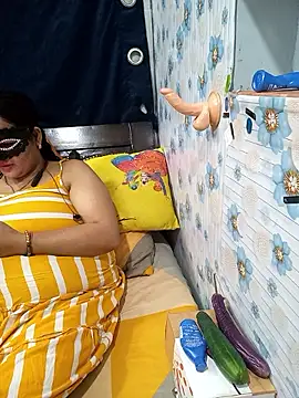 Snapshot of tina8th chatting on 01.18.26 tina8th online show from 01.18.26