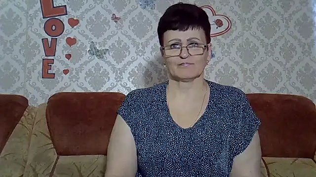 PaulaGolden online show from 10.31.25