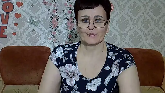 PaulaGolden online show from 04.27.26