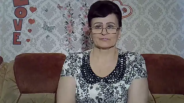 PaulaGolden online show from 07.08.26