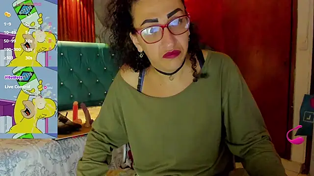 Snapshot of sabrina_dupont chatting on 08.05.26 sabrina dupont online show from 08.05.26