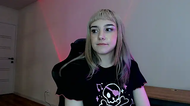 Princess Shy    online show from 02.21.25