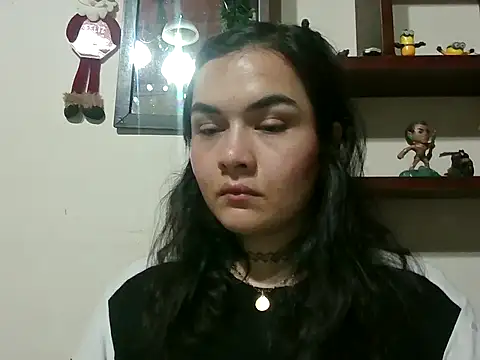 Snapshot of Babe-sofi chatting on 10.10.25 Babe-sofi online show from 10.10.25