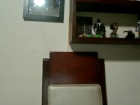 Snapshot of Babe-sofi chatting on 10.23.25 Babe-sofi online show from 10.23.25