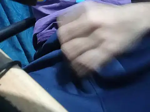 Snapshot of SALLY_OMAR_ chatting on 11.26.25 SALLY OMAR online show from 11.26.25