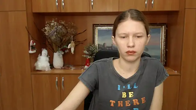 Snapshot of StellaCRL chatting on 02.09.25 StellaCRL online show from 02.09.25