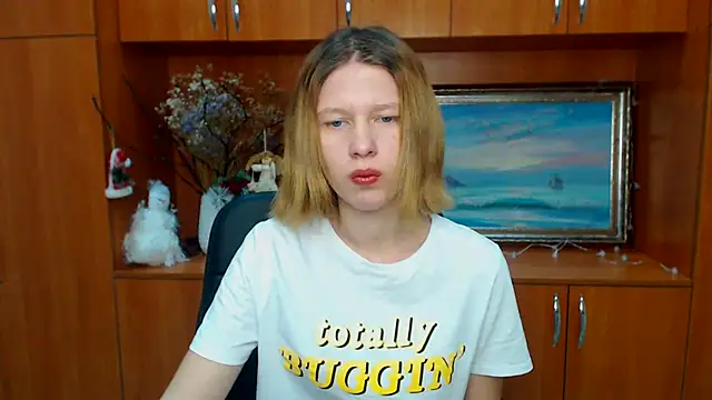 Snapshot of StellaCRL chatting on 02.11.25 StellaCRL online show from 02.11.25