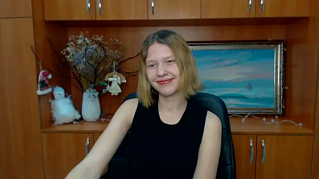 Snapshot of StellaCRL chatting on 02.13.25 StellaCRL online show from 02.13.25