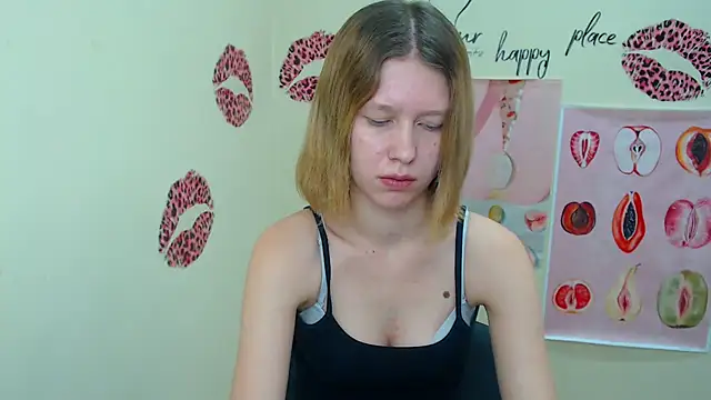 Snapshot of StellaCRL chatting on 02.17.25 StellaCRL online show from 02.17.25