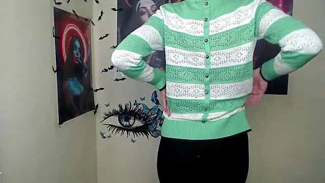 Snapshot of StellaCRL chatting on 03.10.25 StellaCRL online show from 03.10.25