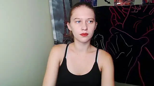 Snapshot of StellaCRL chatting on 10.02.25 StellaCRL online show from 10.02.25