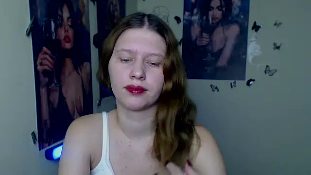 Snapshot of StellaCRL chatting on 02.19.26 StellaCRL online show from 02.19.26