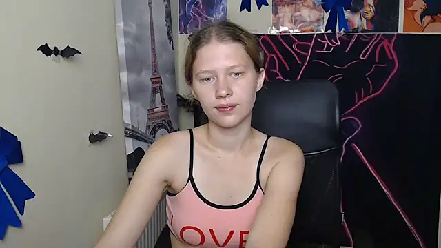 Snapshot of StellaCRL chatting on 07.14.26 StellaCRL online show from 07.14.26