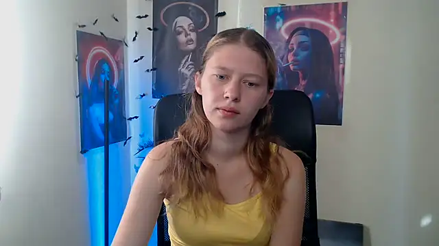 Snapshot of StellaCRL chatting on 07.23.26 StellaCRL online show from 07.23.26