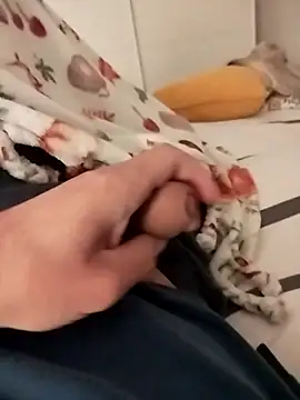 Snapshot of ptrz990 chatting on 01.12.26 ptrz990 online show from 01.12.26