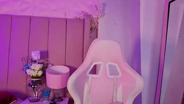 MollyBigBoobs12 online show from 06.17.26