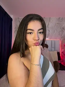 IsabellaAnngel online show from 07.18.26