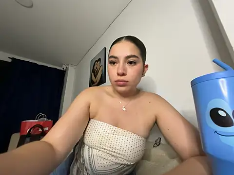 IsabellaAnngel online show from 08.07.26