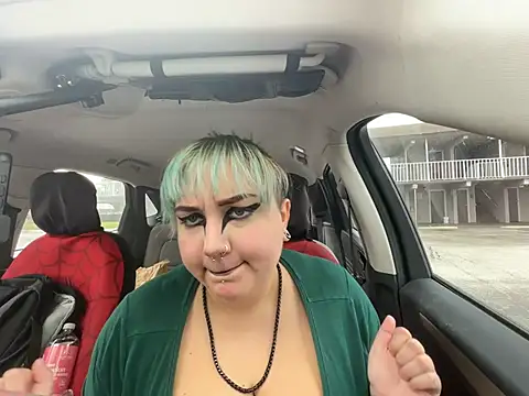 Snapshot of xburykaialivex chatting on 01.13.26 xburykaialivex online show from 01.13.26