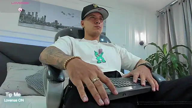 Damian23   online show from 03.14.26