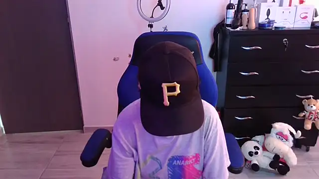 thomascooper7 online show from 11.11.25