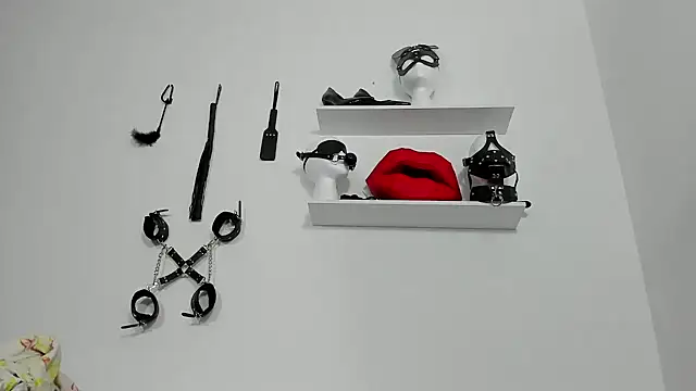 Snapshot of Sabrina_Rosse__ chatting on 02.11.25 Sabrina Rosse online show from 02.11.25