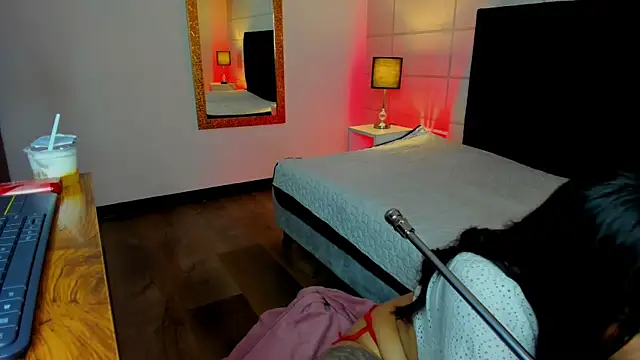 Christine Laam online show from 10.13.25