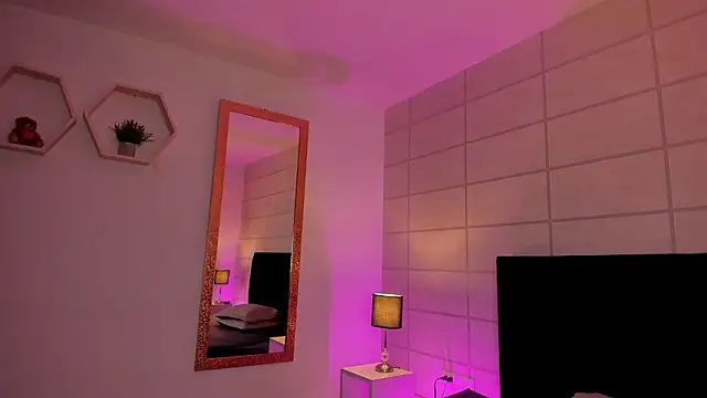 Christine Laam online show from 02.23.26