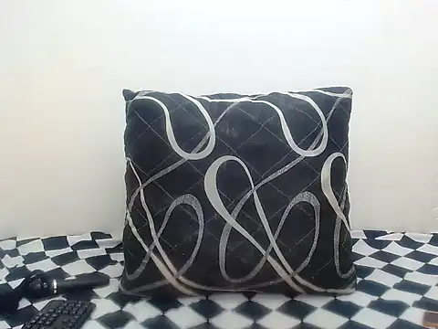 DarkGorgeous online show from 05.12.26