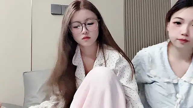 MM YY SS online show from 10.23.25
