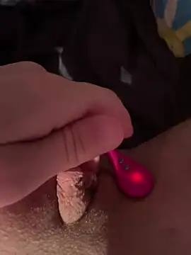 Snapshot of UnderAngel chatting on 02.13.25 UnderAngel online show from 02.13.25