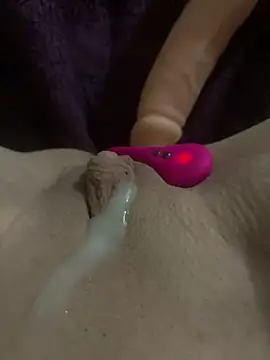 Snapshot of UnderAngel chatting on 01.16.26 UnderAngel online show from 01.16.26