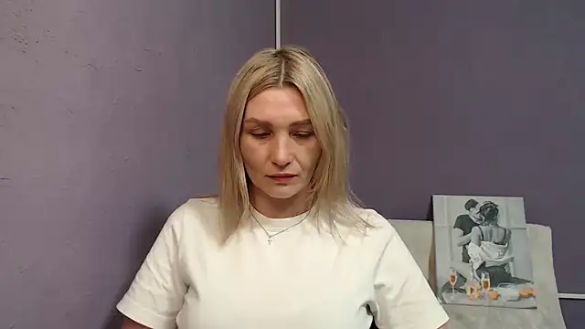 Snapshot of _sexy_lady chatting on 12.15.24  sexy lady online show from 12.15.24