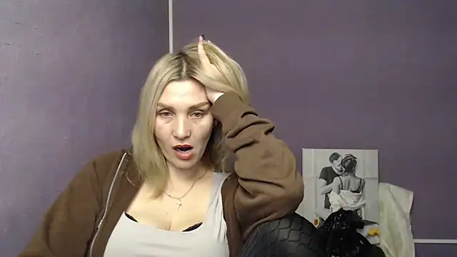 Snapshot of _sexy_lady chatting on 12.22.24  sexy lady online show from 12.22.24