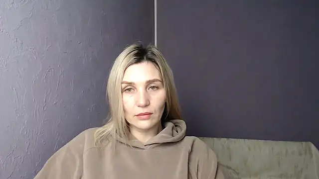 Snapshot of _sexy_lady chatting on 02.15.25  sexy lady online show from 02.15.25