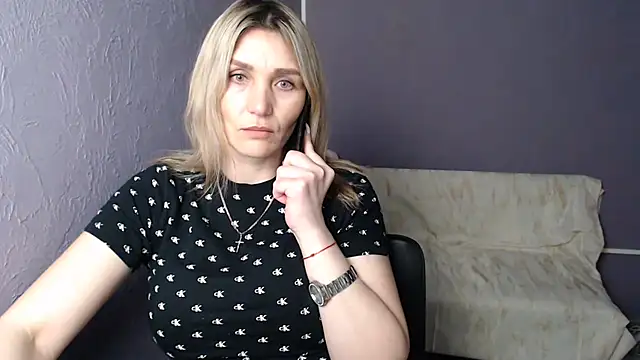 Snapshot of _sexy_lady chatting on 02.23.25  sexy lady online show from 02.23.25