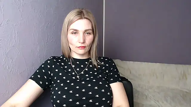 Snapshot of _sexy_lady chatting on 03.07.25  sexy lady online show from 03.07.25