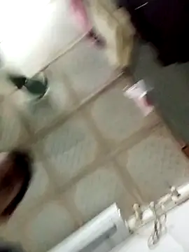 Snapshot of fanus_6927 chatting on 12.18.24 fanus 6927 online show from 12.18.24