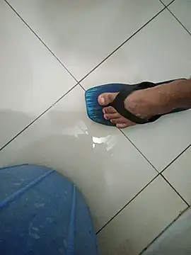 Snapshot of fanus_6927 chatting on 10.03.25 fanus 6927 online show from 10.03.25