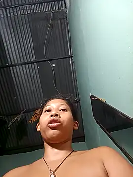 RosseyC online show from 02.14.25