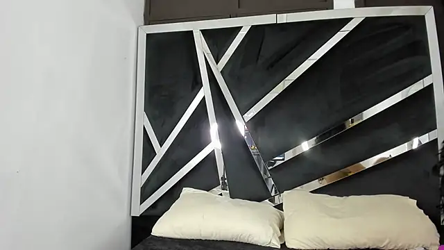 Snapshot of Sofia-candyht chatting on 03.19.25 Sofia-candyht online show from 03.19.25