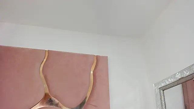 Snapshot of Sofia-candyht chatting on 03.26.26 Sofia-candyht online show from 03.26.26